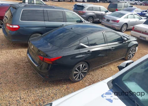 2021 Nissan Altima Sr Fwd из США, поврежденный, VIN 1N4BL4CV4MN413908